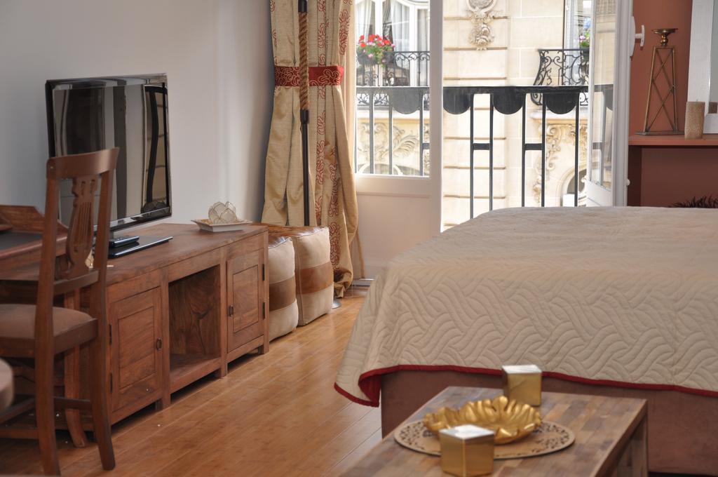 Champs Elysees Executive Apartment Париж Екстериор снимка