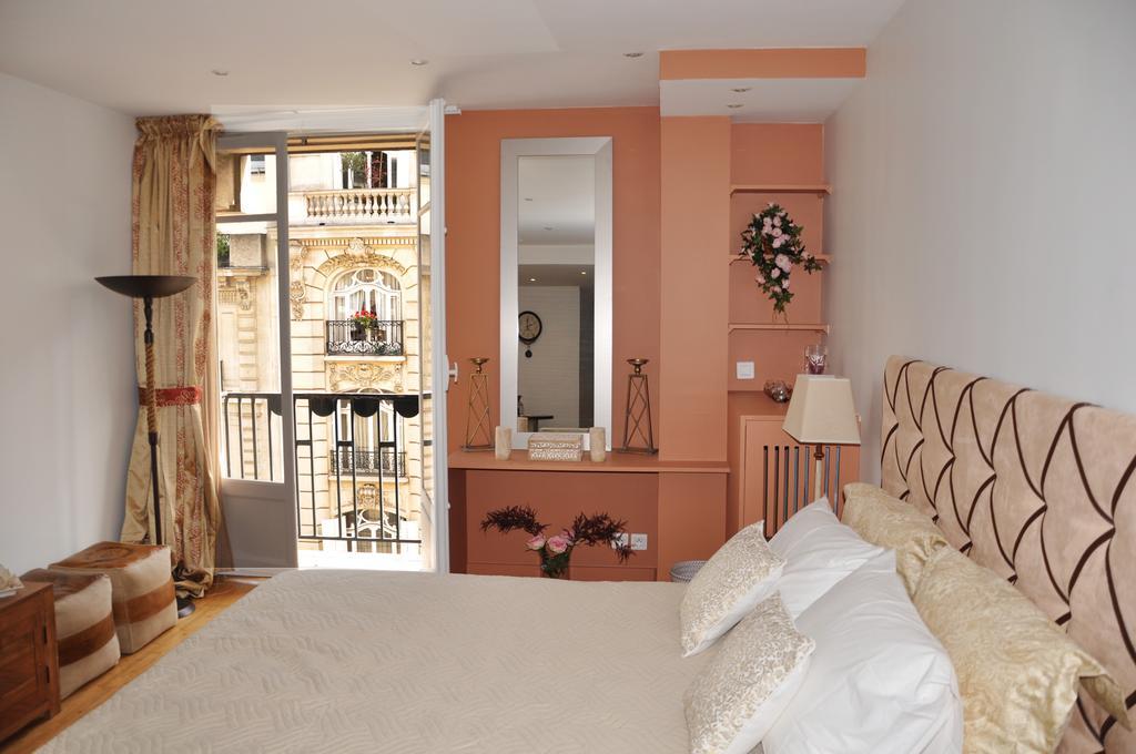 Champs Elysees Executive Apartment Париж Екстериор снимка