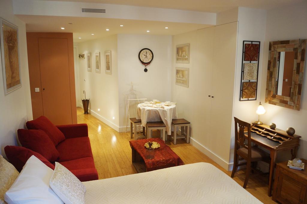 Champs Elysees Executive Apartment Париж Екстериор снимка
